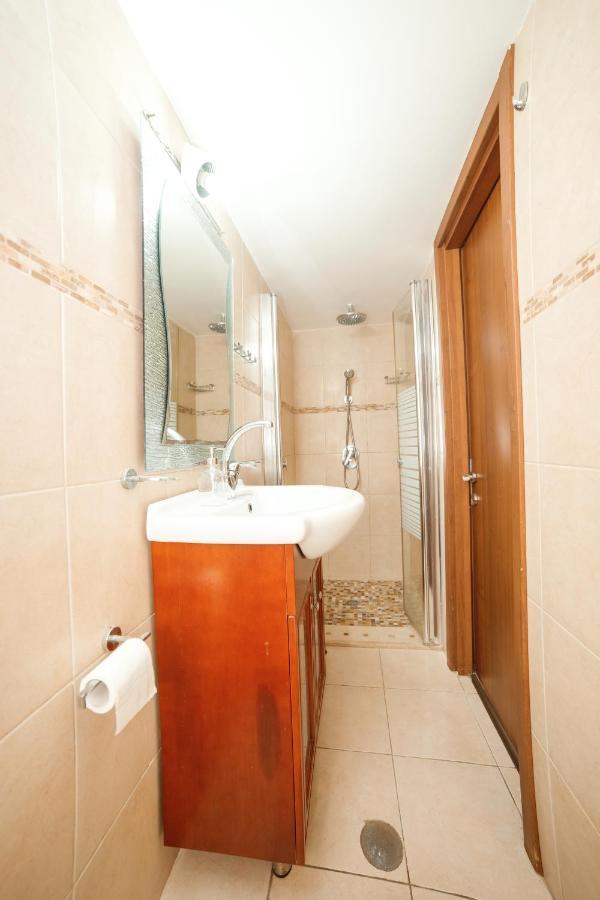Cozy Studio "De Shalit" Herzliya Exterior foto
